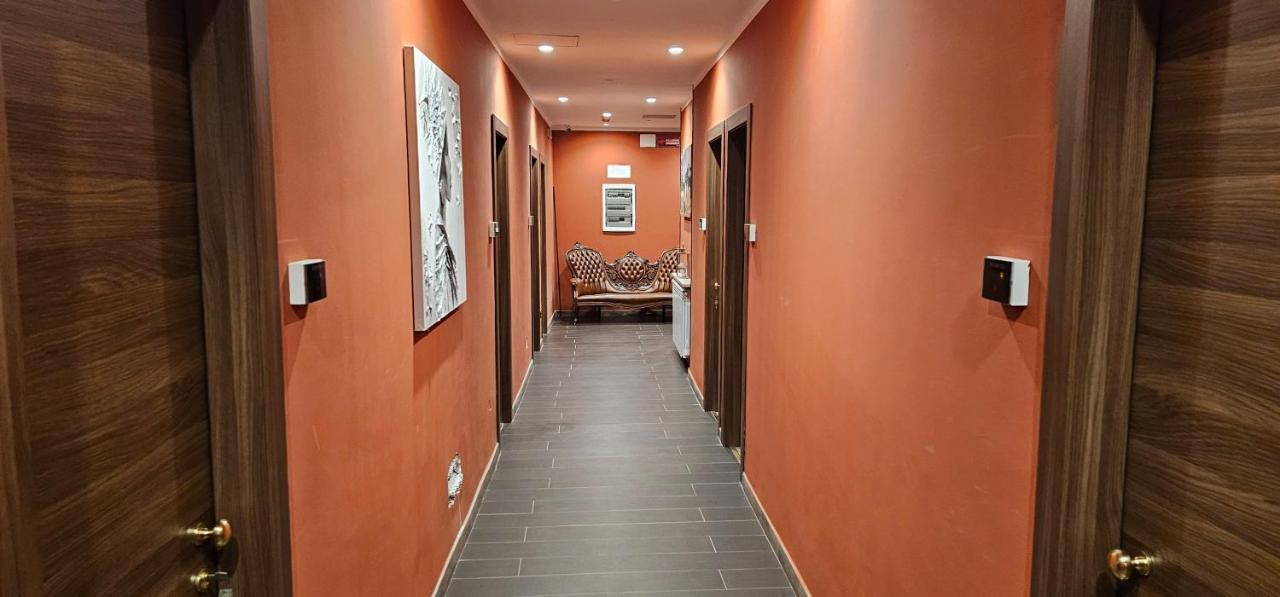 Hotel Bijoux Pozzolo Formigaro Esterno foto